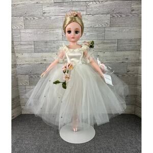 MADAME ALEXANDER DOLL 22700 Classic Ballerina 18in Blonde Tagged 1999